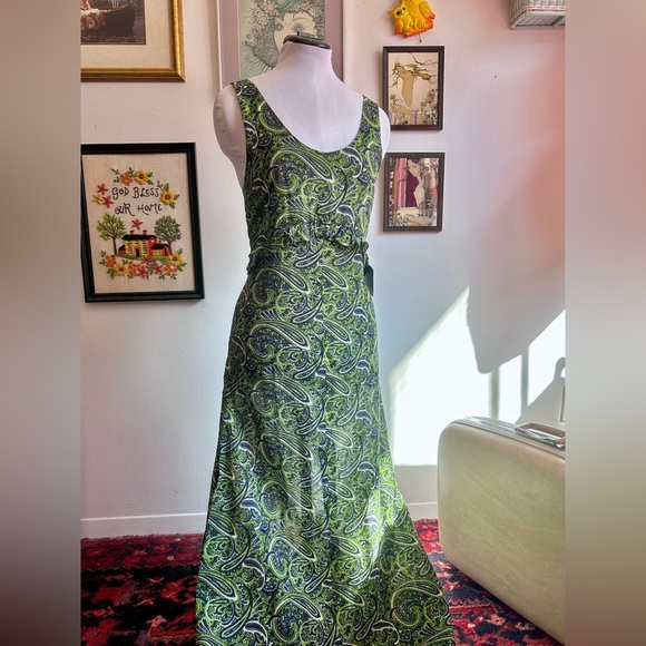 Vintage Dresses & Skirts - Vintage 1970s Green Paisley Cotton Blend Maxi Dress | Boho Western Hippie Formal